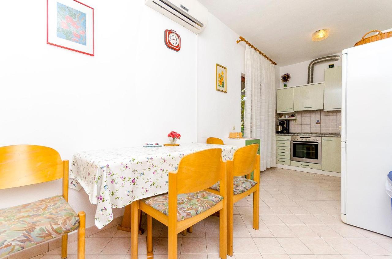 Apartments Marijana Trogir Ngoại thất bức ảnh