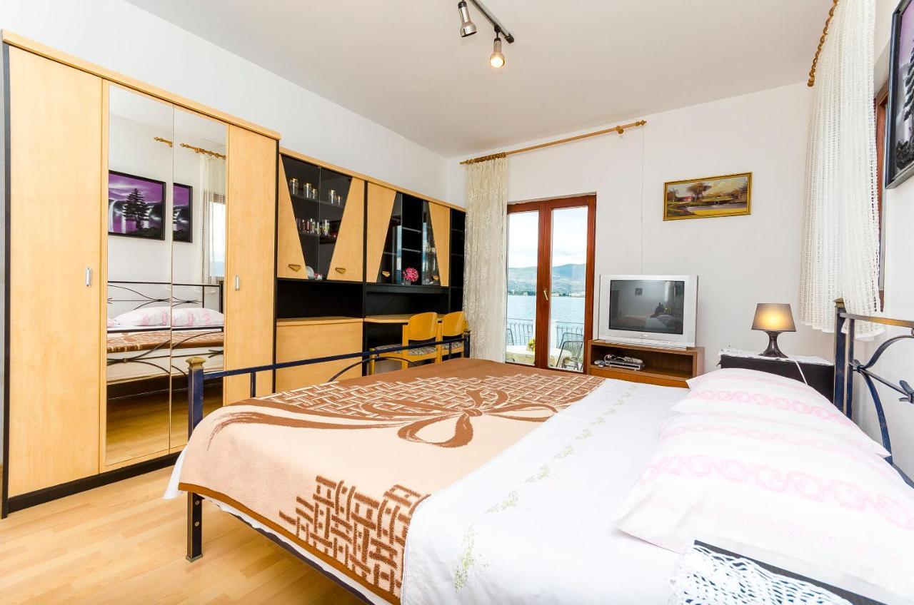 Apartments Marijana Trogir Ngoại thất bức ảnh